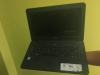 একটি ASUS ল্যাপটপ বিক্রি করা হবে
